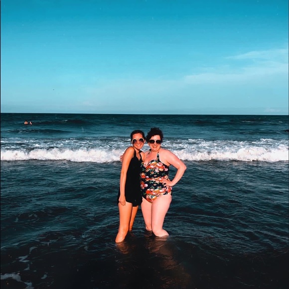 Meet your Posher, Kricket - Picture 10 of 12